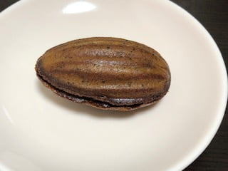 アーモンドケーキ　アールグレイ