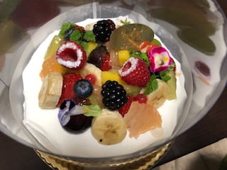 夏苺のショートケーキ(フルーツ飾りトッピング)」(ラヴィアンレーヴ)2 夏苺のショートケーキ(フルーツ飾りトッピング)」(ラヴィアンレーヴ)2