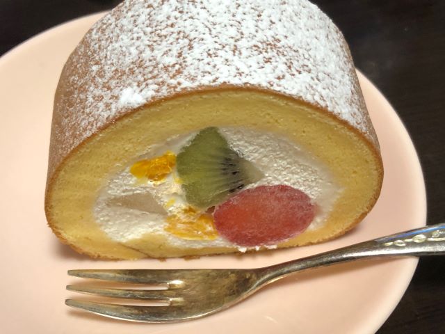堂島フルーツロールハーフ5