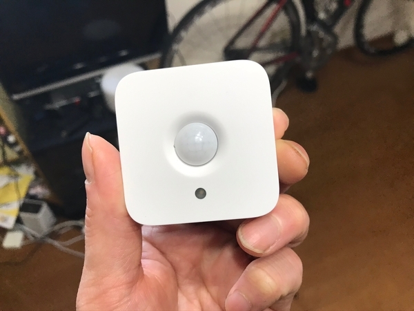 Philips Hue モーションセンサー