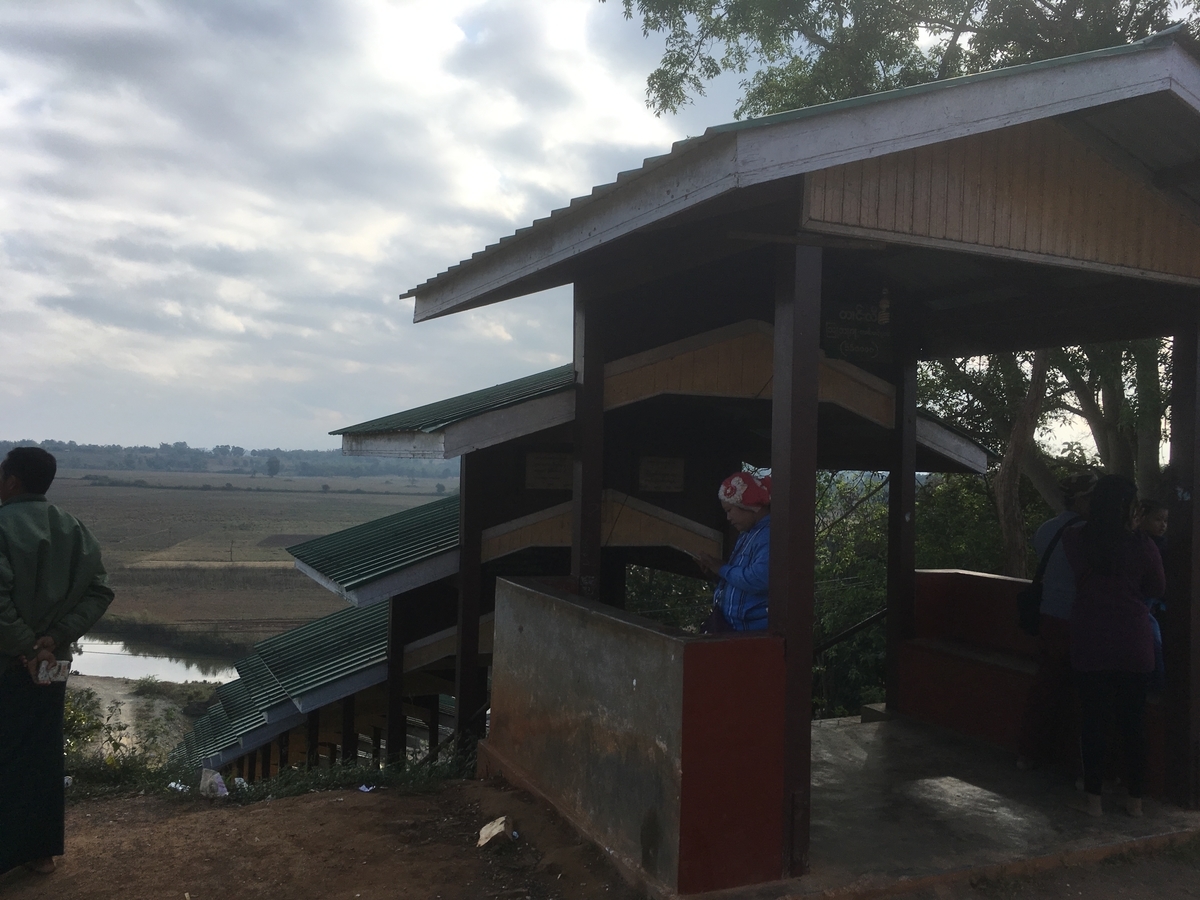 f:id:nmoriwak:20190421103117j:plain f:id:nmoriwak:20190421103117j:plain