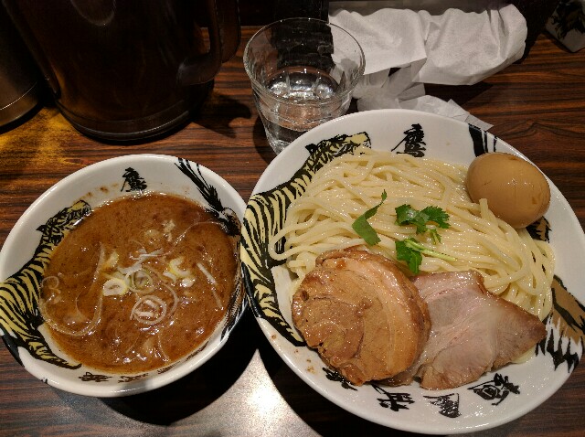 f:id:nmotoki:20161109115642j:plain f:id:nmotoki:20161109115642j:plain