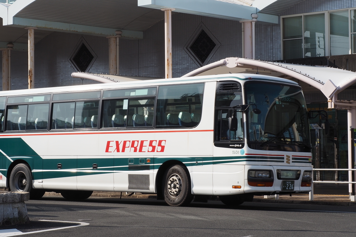 三重交通_5936号車