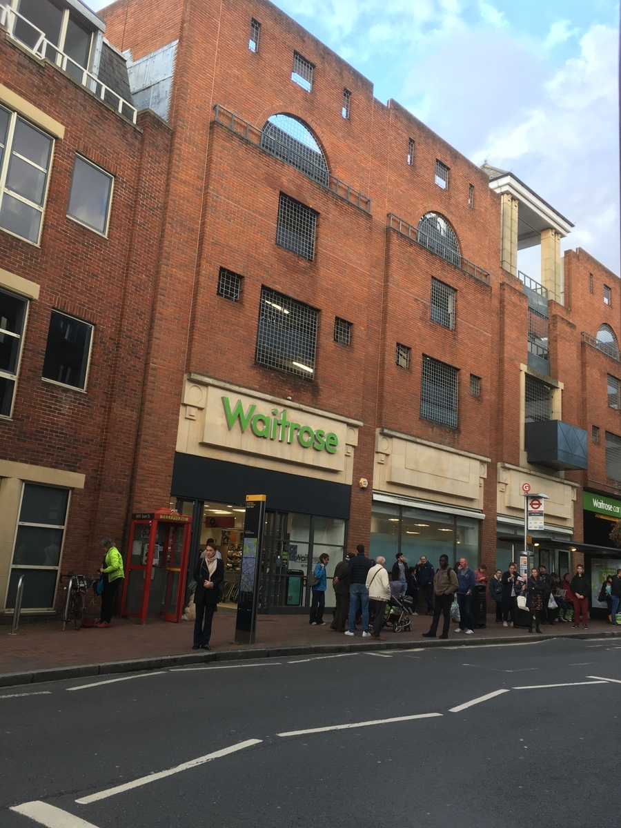 Richmondのスーパーマーケット探検隊 Waitrose ウェイトローズ ロンドン リッチモンド 暮らしの備忘録