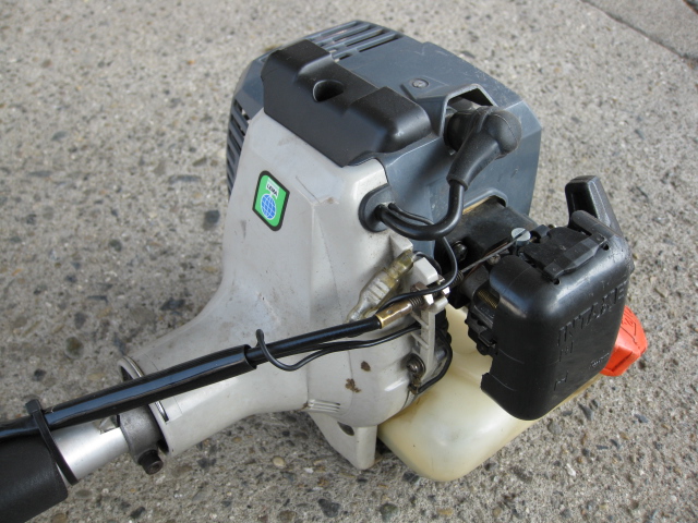 ECHO 草刈機 AT22G