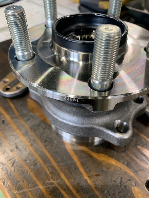 フォレスター SJG リア ハブベアリング 左右 2個セット WBH-721S