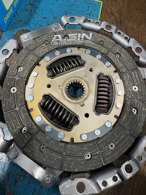 ダイハツ ミラ（L285S）クラッチオーバーホール ギヤ入りにくい