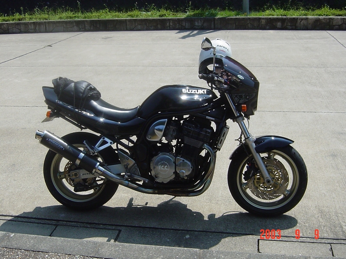 GSF1200 過去に所有した強烈インパクトなウイリーマシン