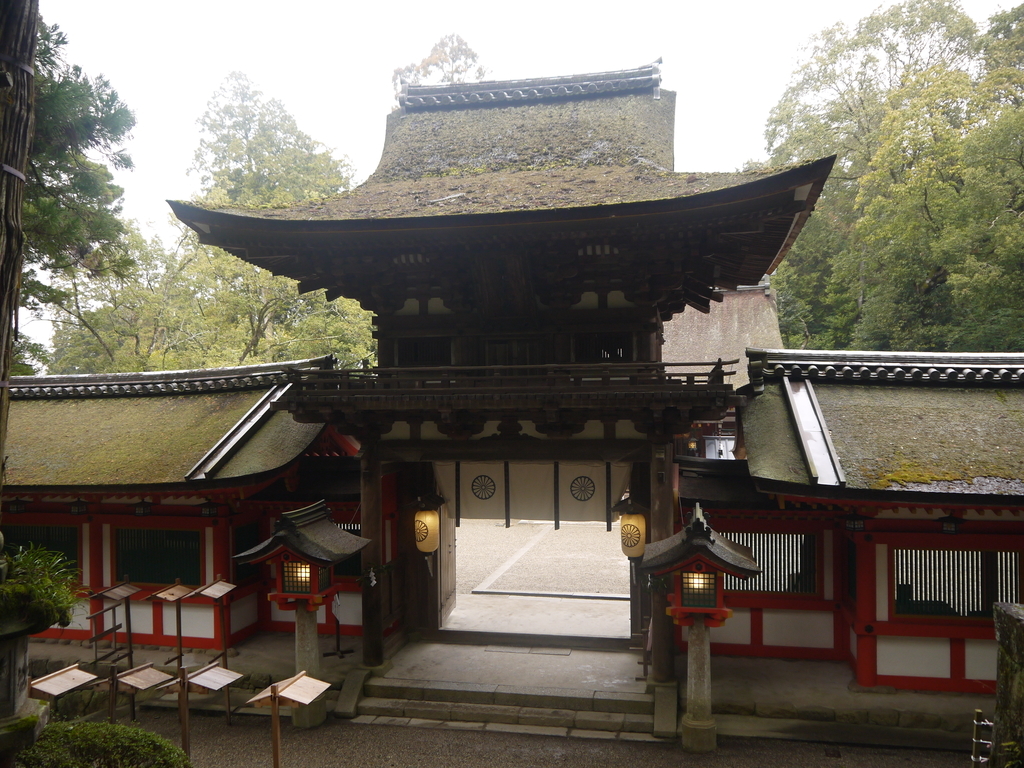 石上神宮 桜門