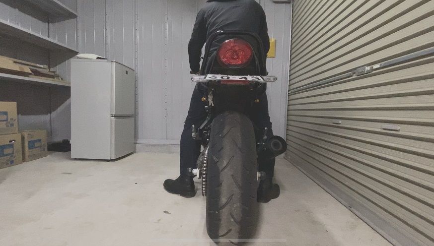Z900rsをハイシートに交換したよ シートが高い 足つき悪い 純正との比較 サイタマライフブログ バイク系雑記ブログ