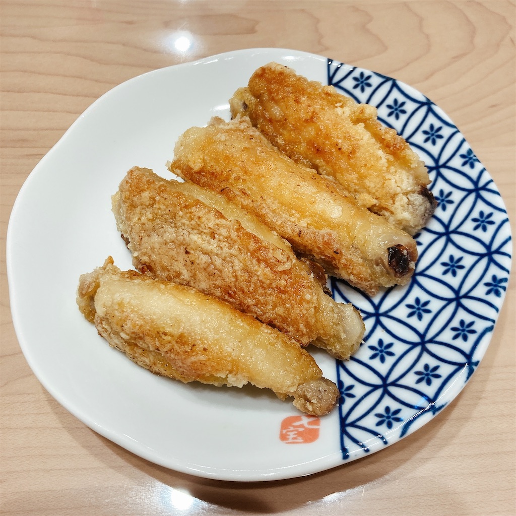 手羽中でチキチキボーン風 のびのび生きる