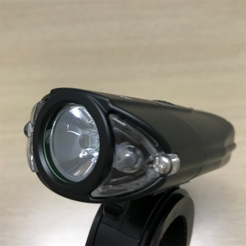 照射範囲アップとローバッテリー表示で夜道の安全対策を Invavo 自転車ledヘッドライト 商品レビュー はたらく 暮らす 整える