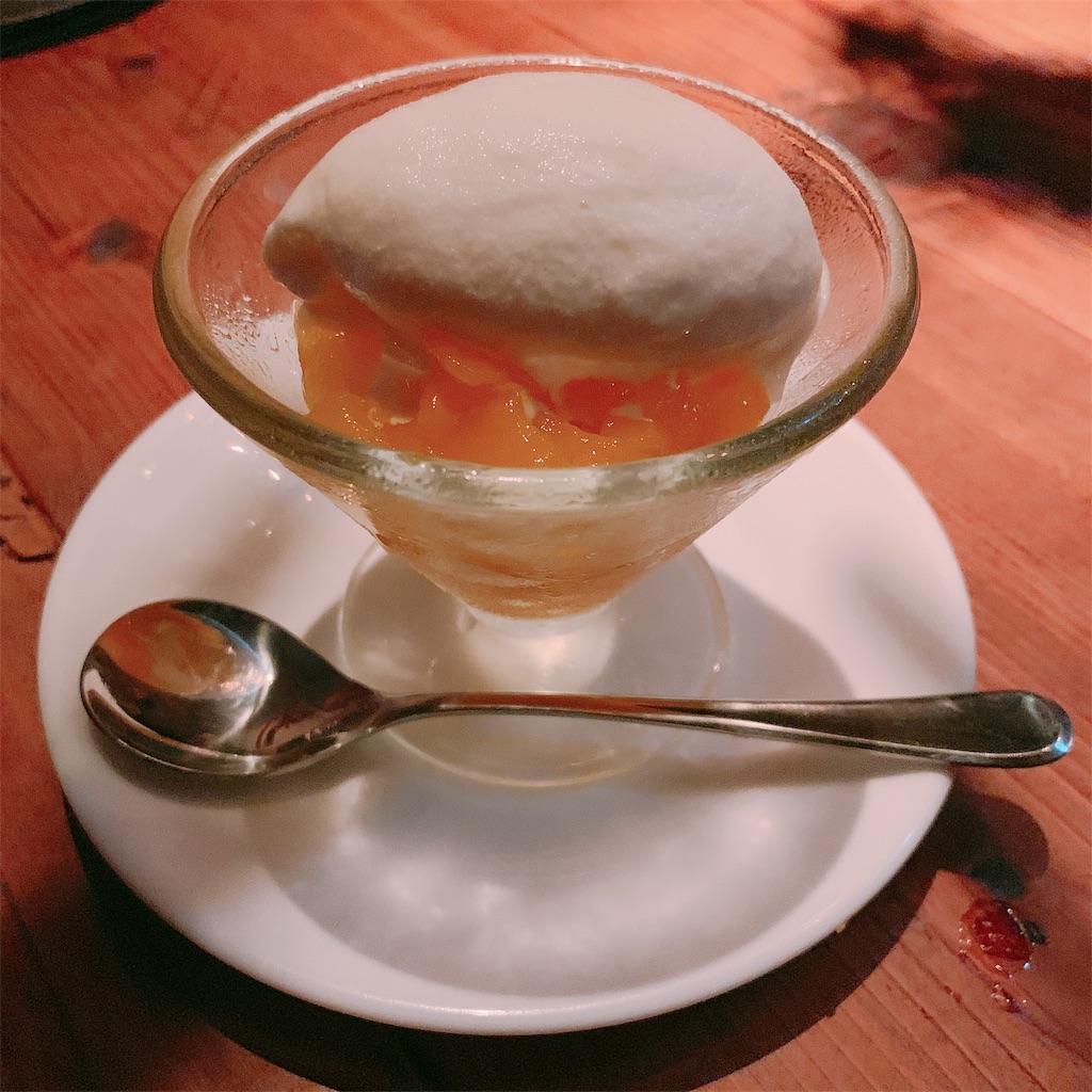 アルルの食堂 Urura ウルラ の自家製アイスを 渋谷 アルルの食堂 Urura アイスを食べよう