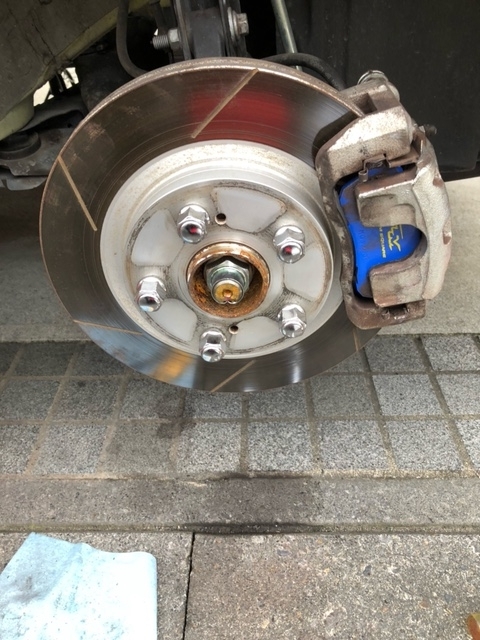 【摩耗少！】ZC33S 純正 ブレーキローター&ブレーキパッドセット スイスポ スイフトスポーツZC33S ブレーキローター＆シールまで破損 最悪