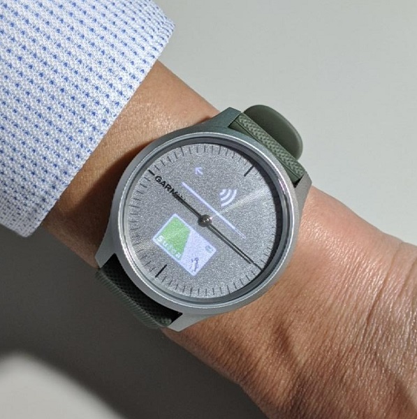 GARMIN VIVOMOVE STYLE  スマートウォッチ Suica対応 vívomove Style | スマートウォッチ | Garmin 日本