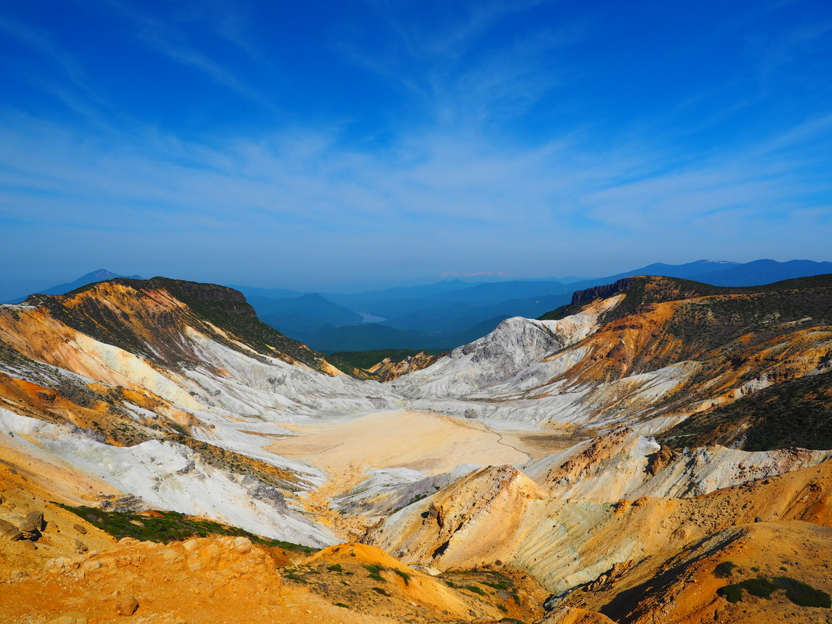 安達太良山登山｜沼尻登山口から爆裂火口を一周するダイナミックルート