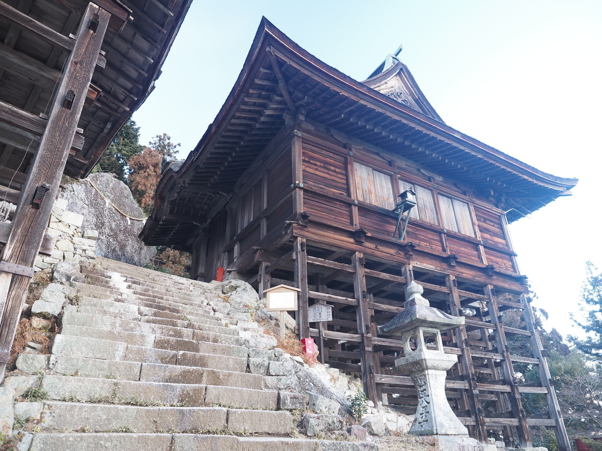 日吉大社の奥宮】八王子山山頂に位置する牛尾宮、三宮宮と琵琶湖の絶景