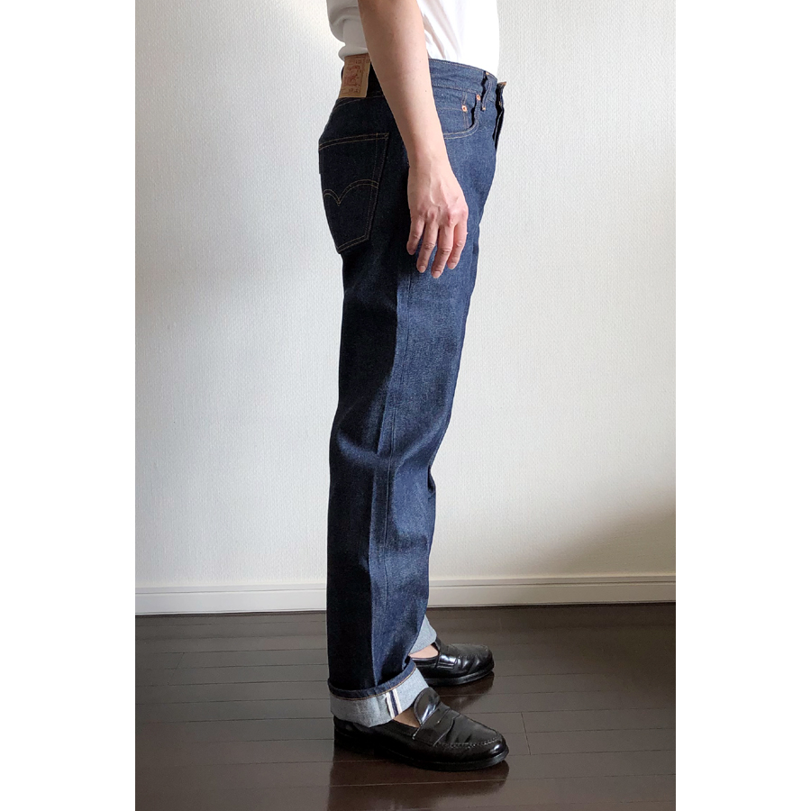 リーバイスLVC501の66前期復刻をリジッドから履いてみた / 激戦区の