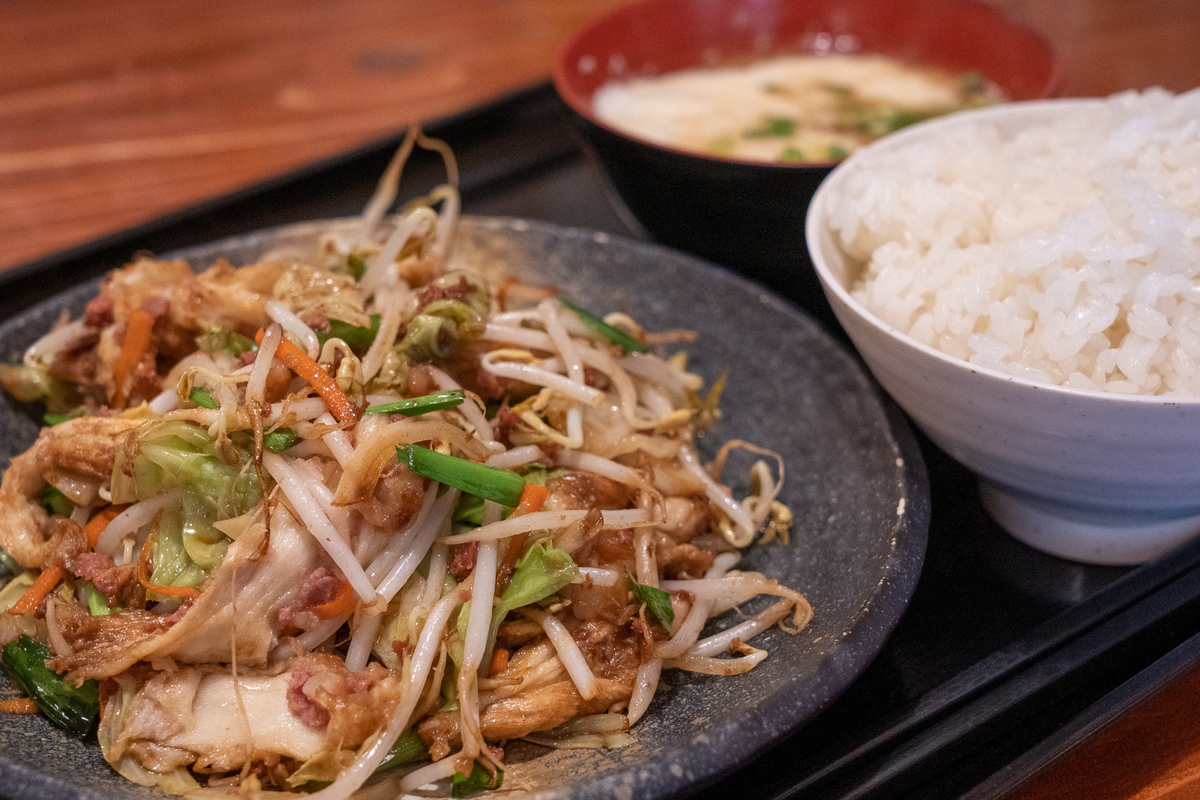 那覇 久茂地 家庭料理の店 まんじゅまい でフーチャンプルーを食べる チャンプルーマニア になりたい