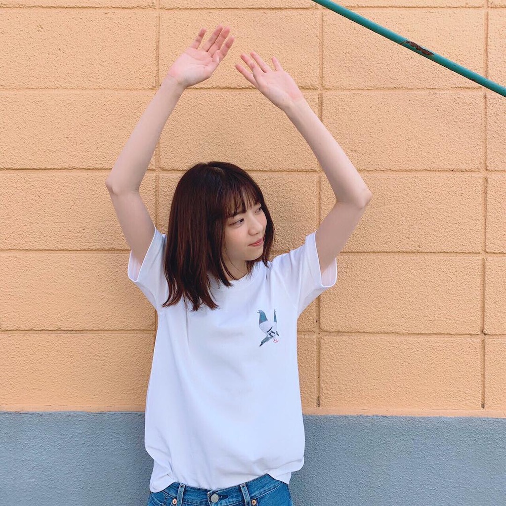 アルカラ にゃーTシャツ 齋藤飛鳥着用