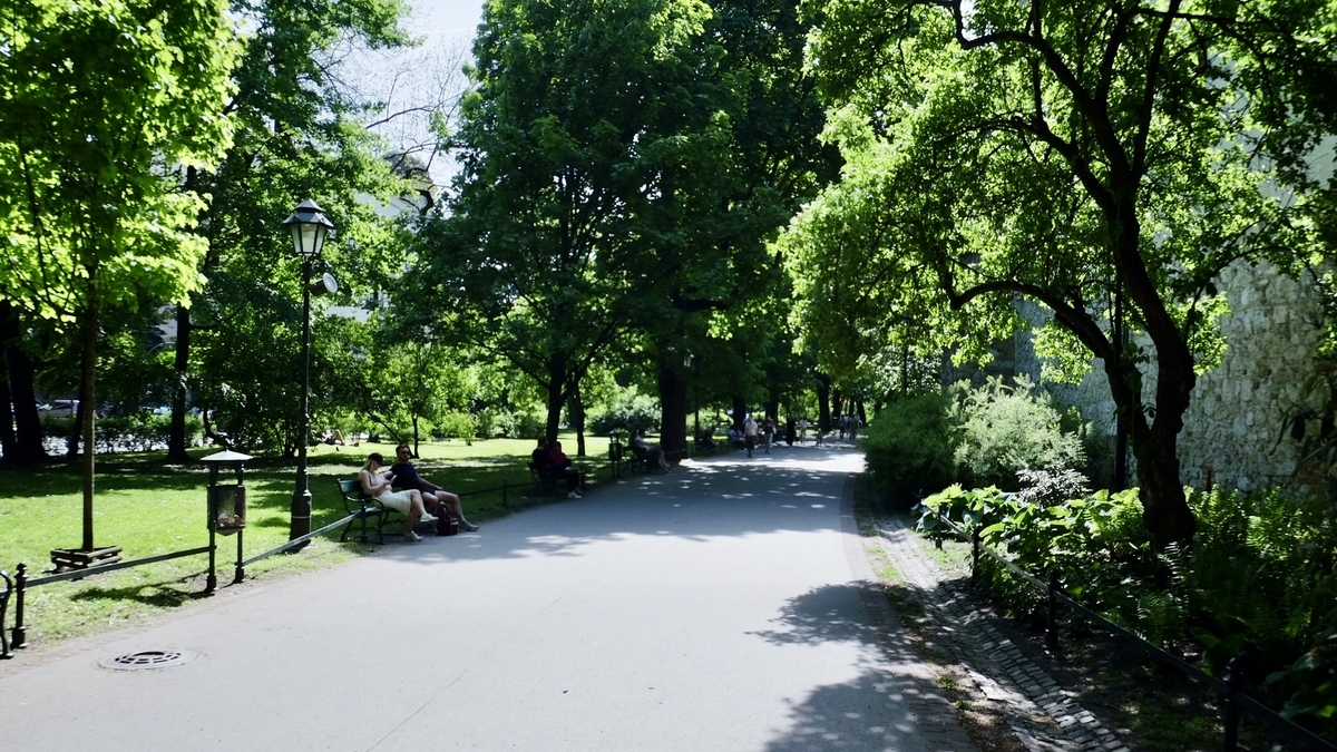 クラクフ旧市街を囲む公園　Planty Park