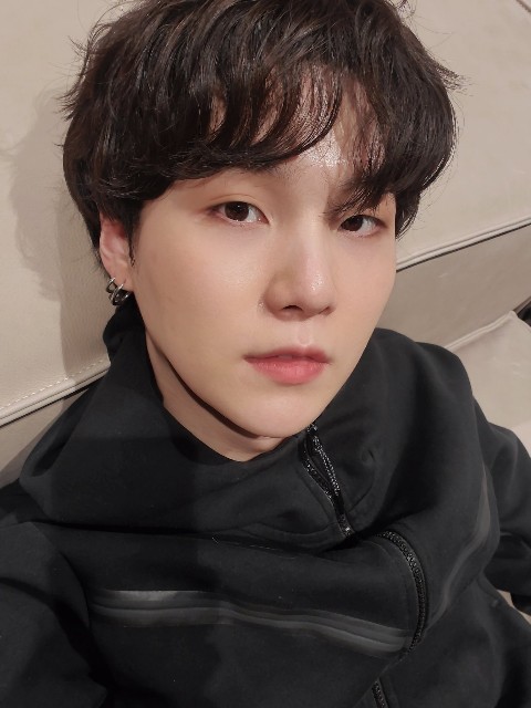 お腹がすいちゃったユンギさん Sugar Bts