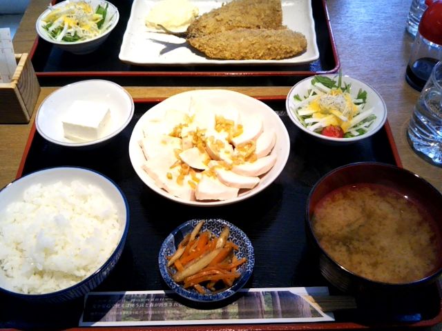 f:id:nonamed:20170502110636j:plain f:id:nonamed:20170502110636j:plain