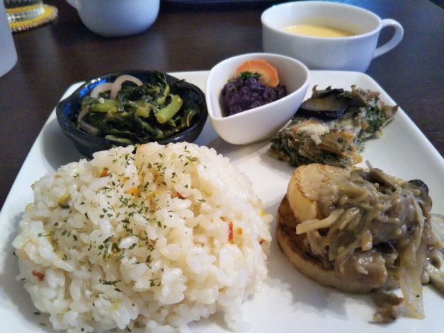 f:id:nonamed:20171120101557j:plain f:id:nonamed:20171120101557j:plain