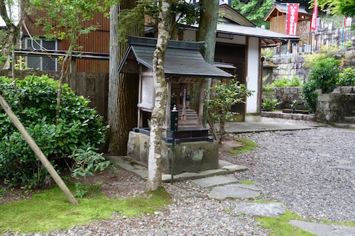 f:id:nononakahinonaka:20160706233122j:plain f:id:nononakahinonaka:20160706233122j:plain