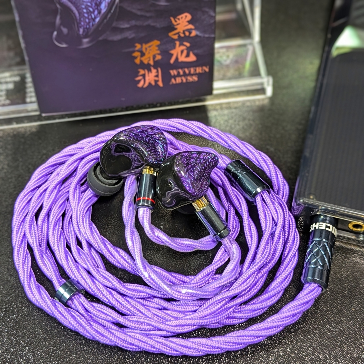 Kinera Celest Wyvern Black レビュー】ビジュアル以外もお値段以上の