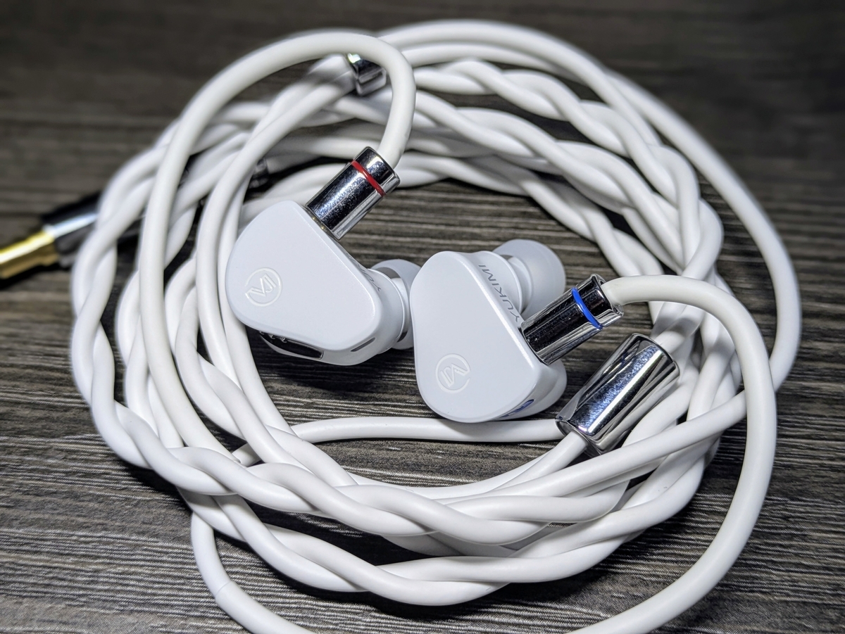 ほぼ新品　CVJ YUKIMI CVJ YUKIMI New-Gen 10mm Dynamic Driver In-Ear Earphone — HiFiGo