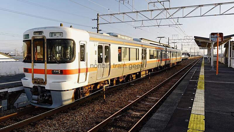 JR東海 静岡エリア 313系 211系併結編成 8000番台 東海道線 - の