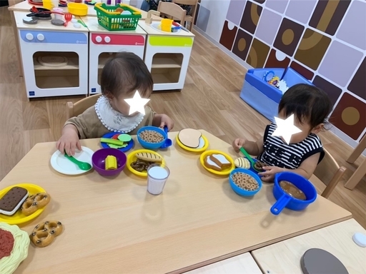 アソブラボーおままごとコーナー