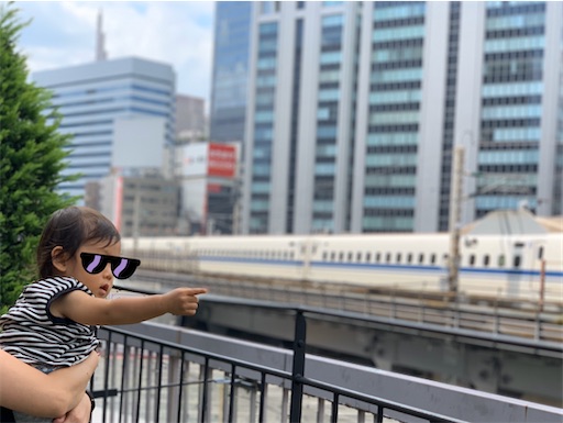 電車を観ながらランチやカフェができる有楽町の素敵なカフェで子連れランチ 東京のど真ん中から鹿児島へ移住中 子連れお出かけ日記