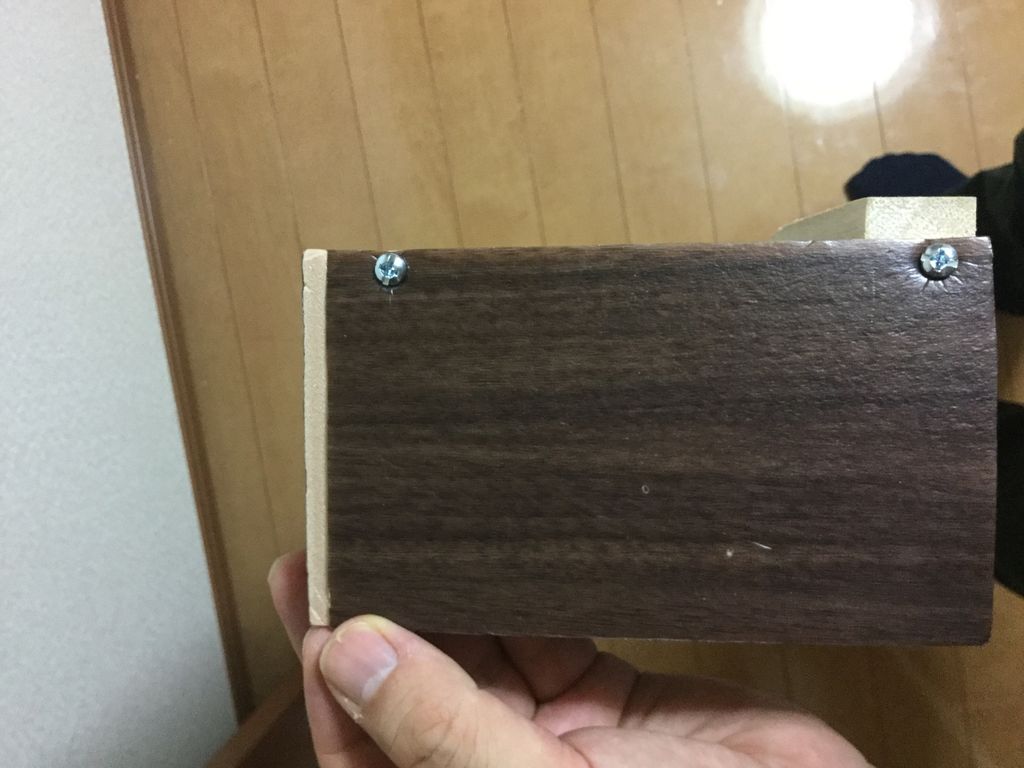 材料費400円 100均アイテムで作るお洒落な木目調カーテンボックス のらぬこの日常を描く