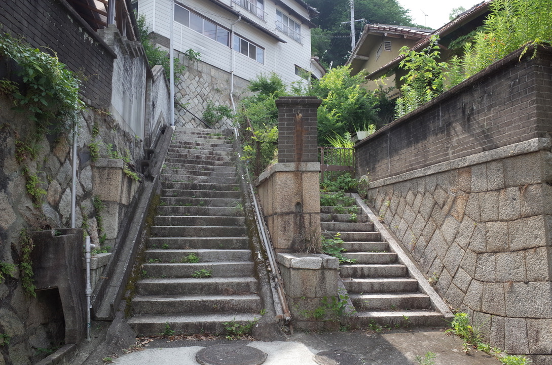 下関市 : 上田中町 階段巡り - おなかがよわいお坊さんはあわてない 下関市 : 上田中町 階段巡り - おなかがよわいお坊さんはあわてない