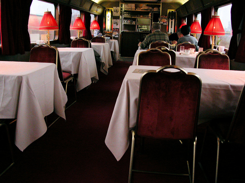 食堂車のペーパーウエイト : 海遊び山遊び
