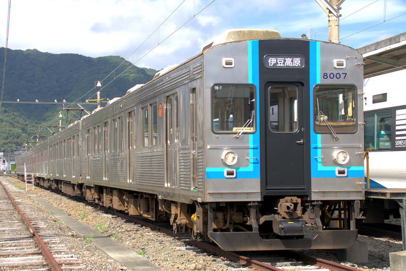 懐かしの東急8000系ツアー」を満喫 若かりし頃の思い出にも浸って【2