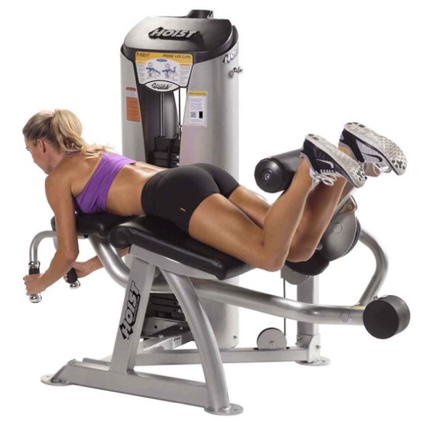 f:id:noritoikioi:20180414191508j:plain レッグカールでハムストリングを鍛えよう