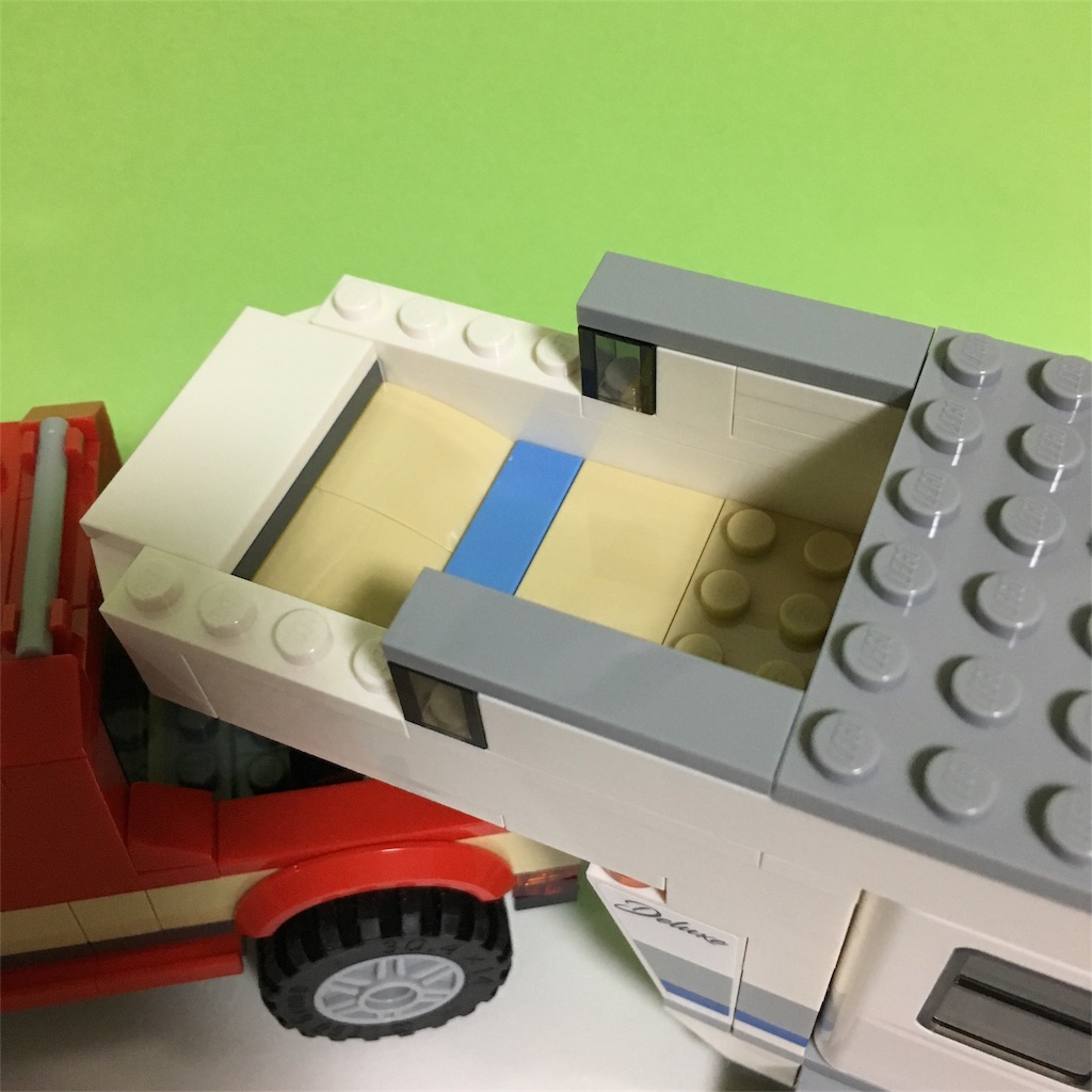 レゴ(LEGO) シティ キャンプバンとピックアップトラック 60182