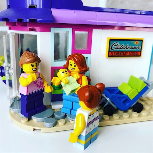 レゴフレンズ アートカフェで 保育園 を作ったよ レゴ遊び