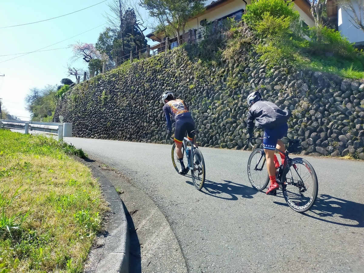 ロードバイク】雛鶴峠からのGSカフェ！！！ - 筋肉ブロガーのロード