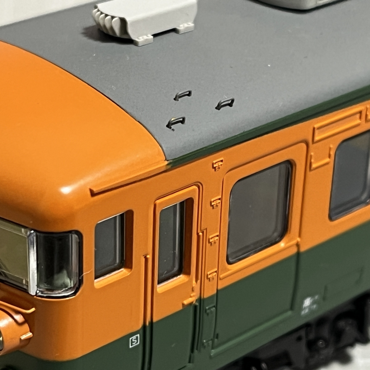 KATO HOゲージ165系の小加工集 - HOゲージの工作メモ