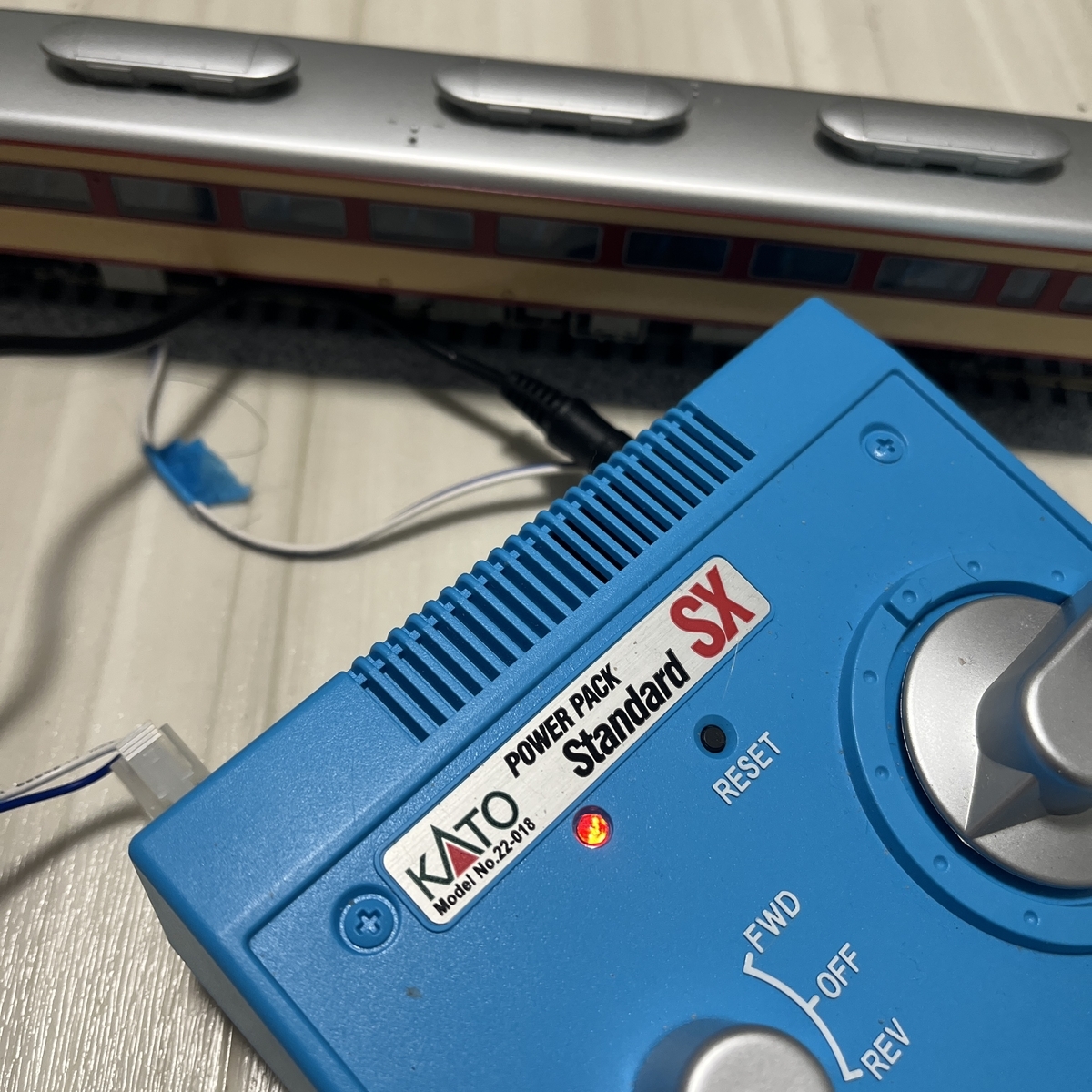 KATO キハ80(中古)のモーターをどうにかする - HOゲージの工作メモ