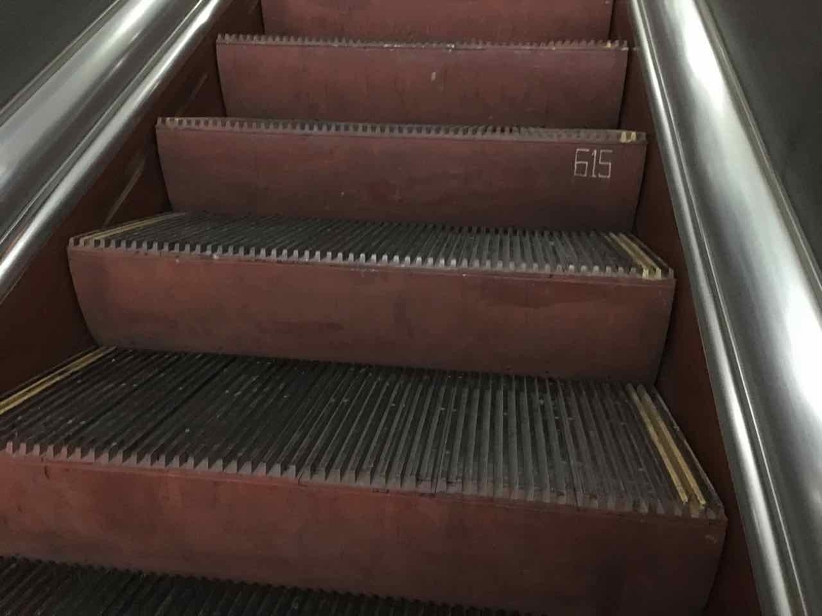 ジョージア　トビリシ　地下鉄