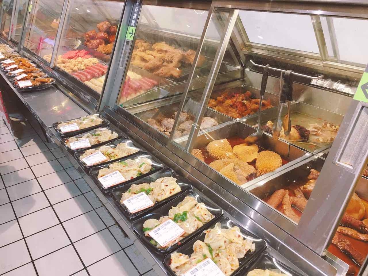 台湾のカルフールの食料品売場