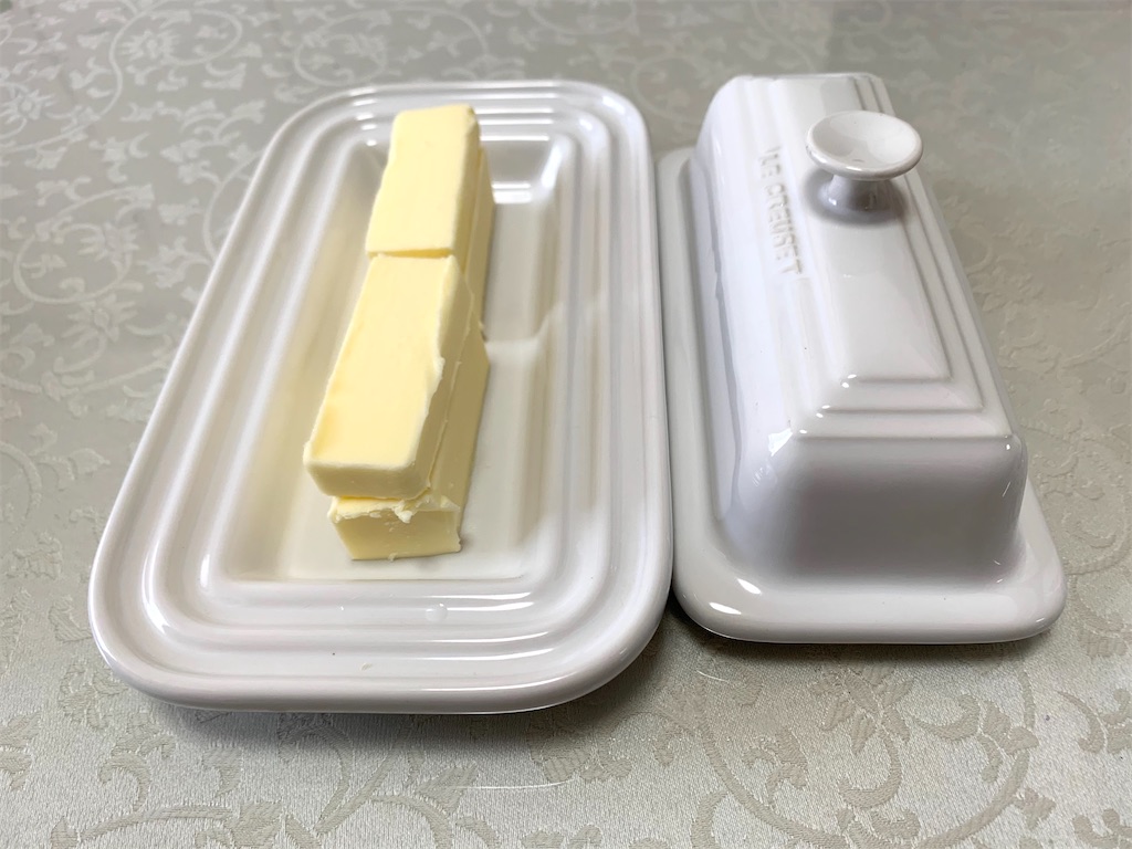 ル・クルーゼのバターケースは日本のバターは入らない