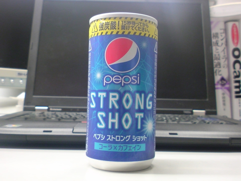「ペプシ ストロングショット」の 190 mL 缶の写真