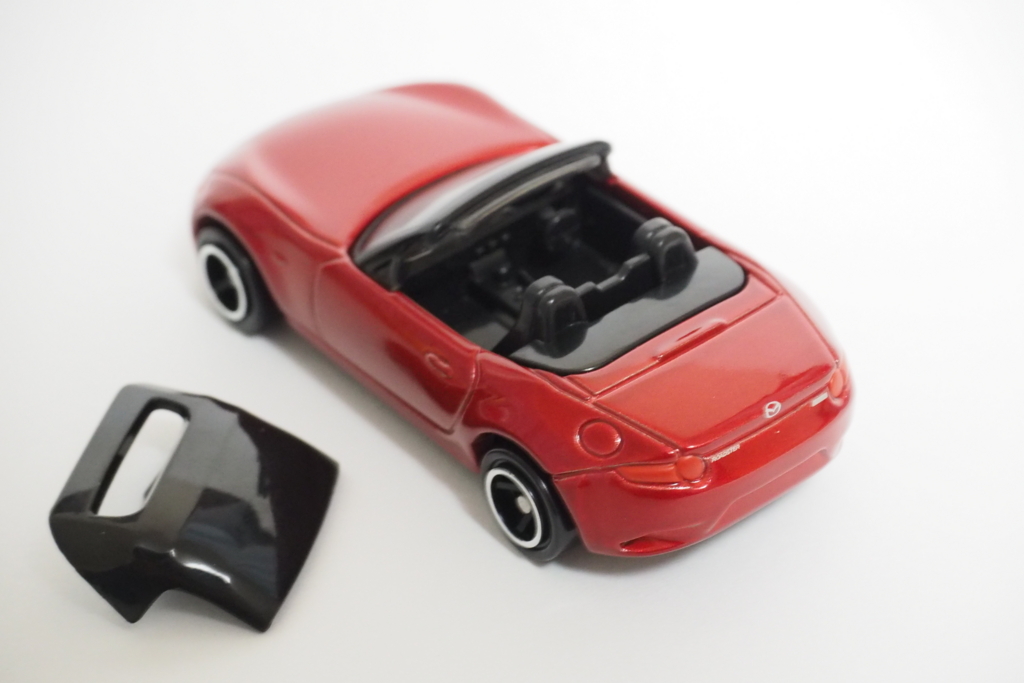 2016年2月新車 トミカN0.26 マツダ ロードスター - nullgadget