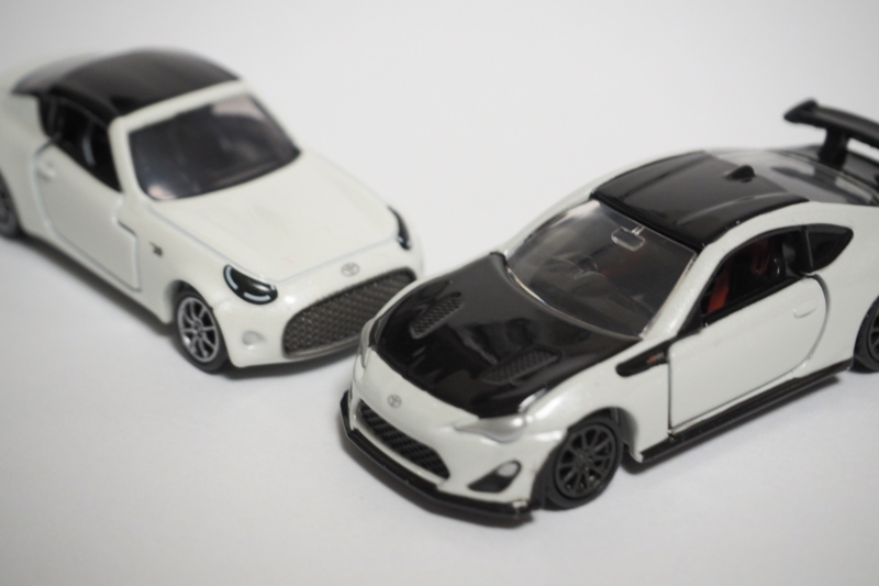 トミカプレミアム NO.16 TOYOTA 86 GRMN - nullgadget